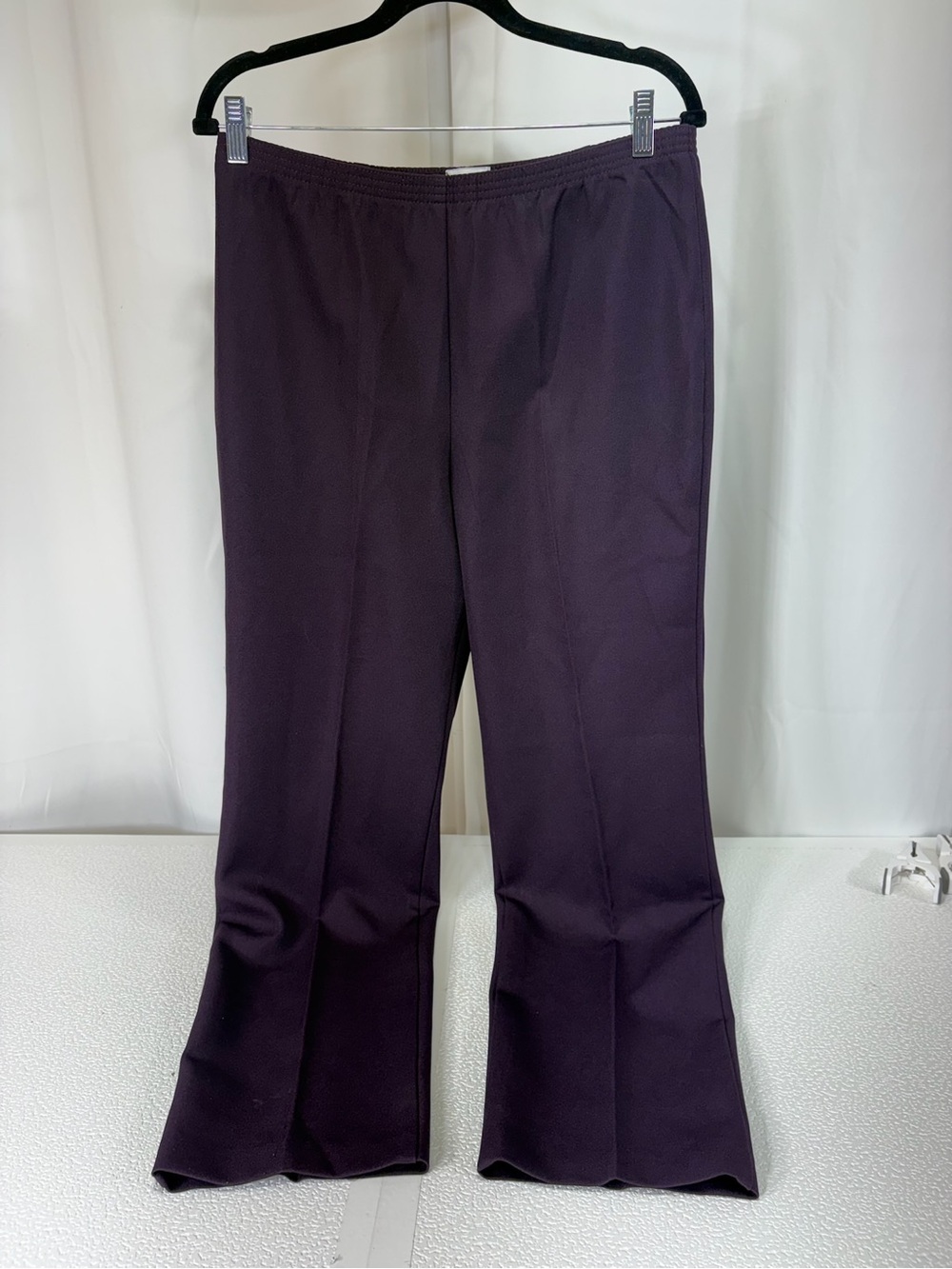 Koret Women's Deep Plum Pull-On Flare Trousers 3873